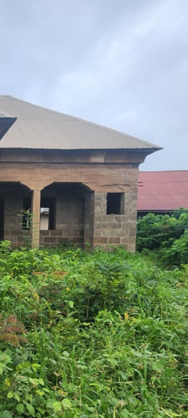 UNCOMPLETED 3BEDROOM BUNGALOW AT MONIYA ODO OBA — ₦15,000,000 | GidiStay — 3 bed land in Odo oba moniya, Ibadan (interior)