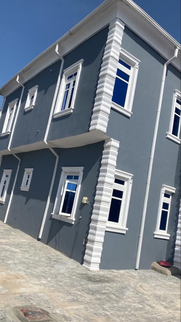 To let 3 bedroom at Mongona yellow gate elebu oluyole extension — ₦1,000,000/year | GidiStay — 3 bed house in Off akala express, Ibadan (main view)