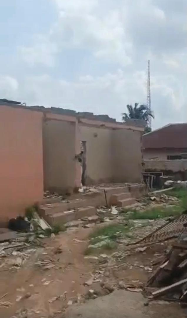 A plot of land in Are avenue oluyole estate — ₦75,000,000 | GidiStay — 1 bed land in Oluyole Estate, Ibadan (interior)