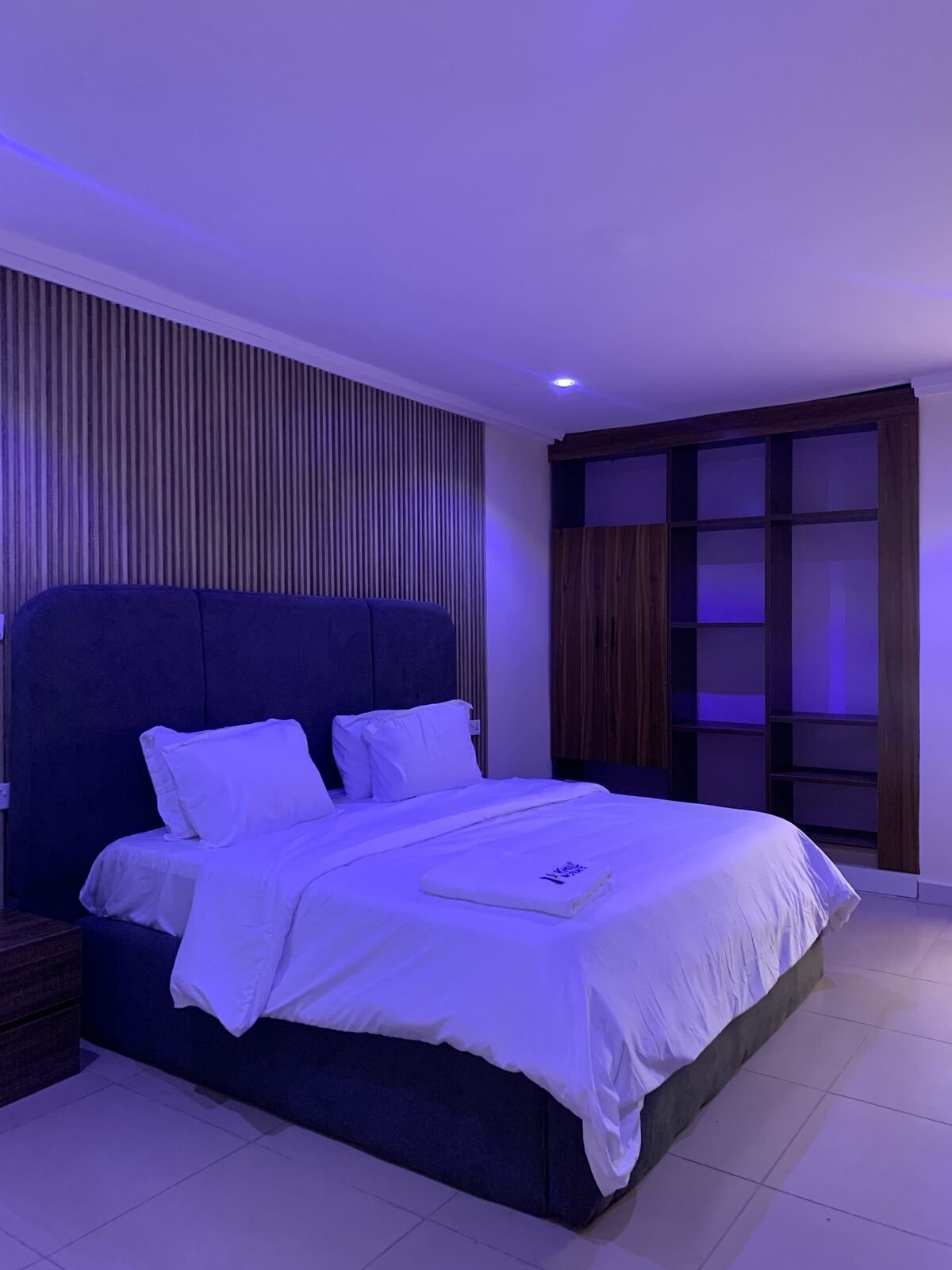 Executive — ₦55,000/night | GidiStay — 1 bed apartment in Bodija, Ibadan (interior)