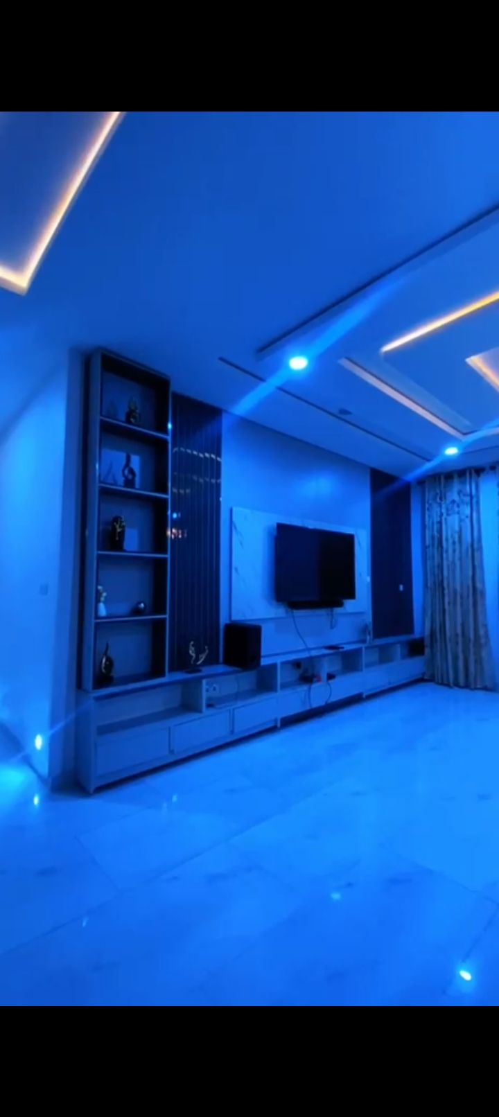 5-Bedroom Duplex For Sale in Ikeja Ojodu , Lagos — ₦750,000,000 | GidiStay — 5 bed duplex in Ojodu, Lagos (bedroom view)