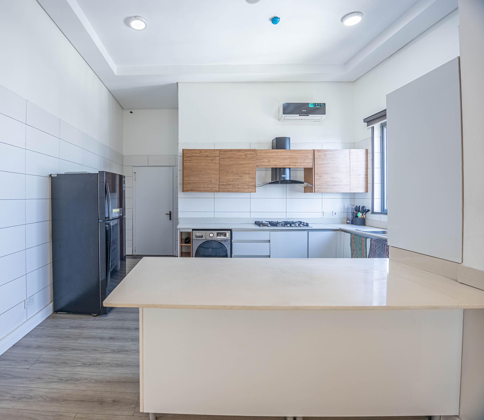 Luxury 3-Bedroom Penthouse for Shortlet With Stunning City Views — ₦370,000/night | GidiStay — 3 bed apartment in Lekki Phase 1, Lagos (additional view)
