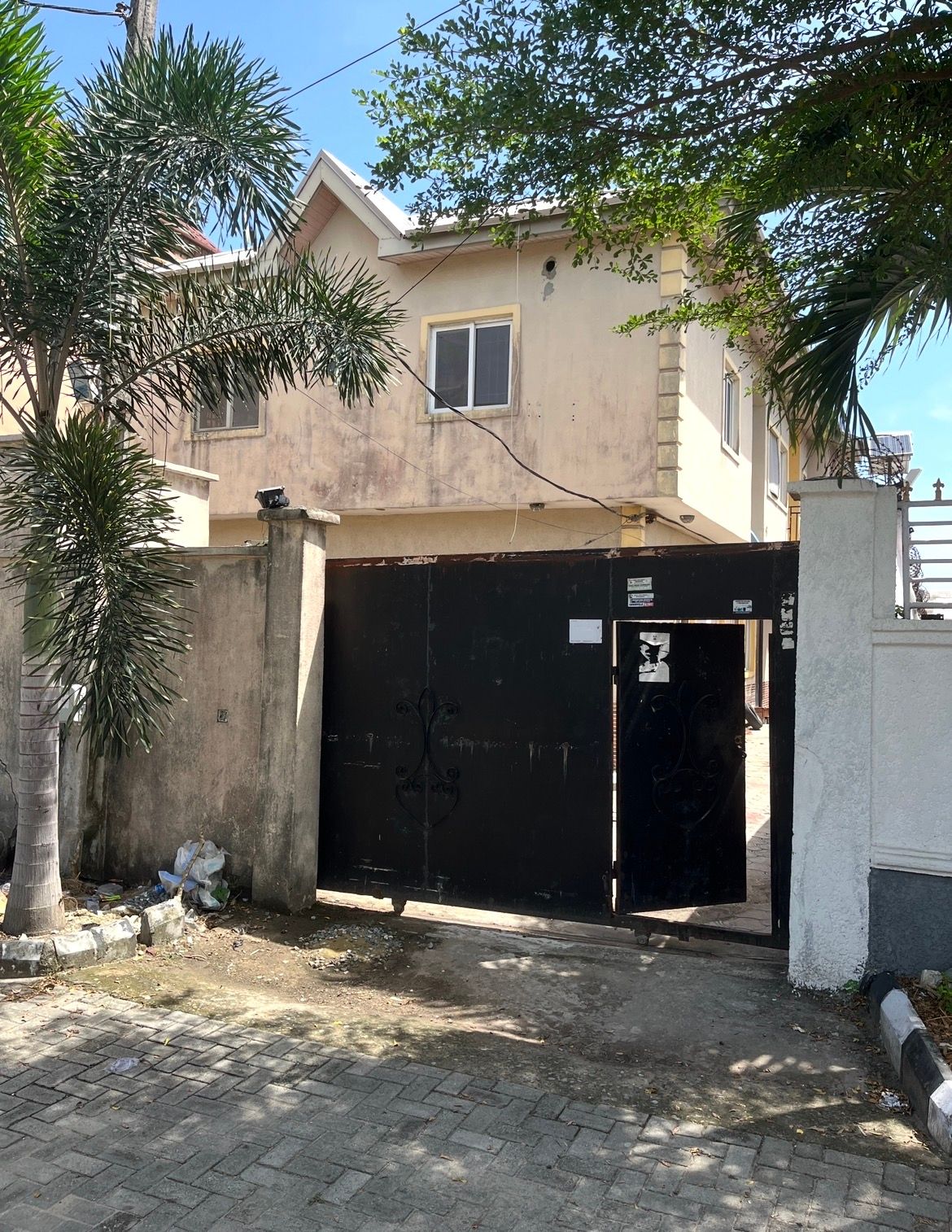 3Bedroom Apartment FOR RENT — ₦2,000,000/year | GidiStay — 3 bed house in Ajah, Lagos (main view)