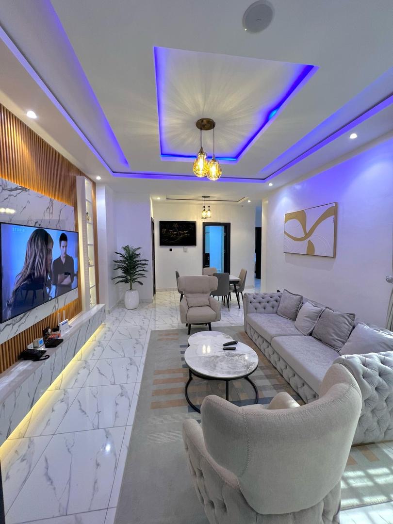2 Bedroom apartment with BQ — ₦150,000/night | GidiStay — 10 bed apartment in Lekki Phase 1, Lagos (interior)