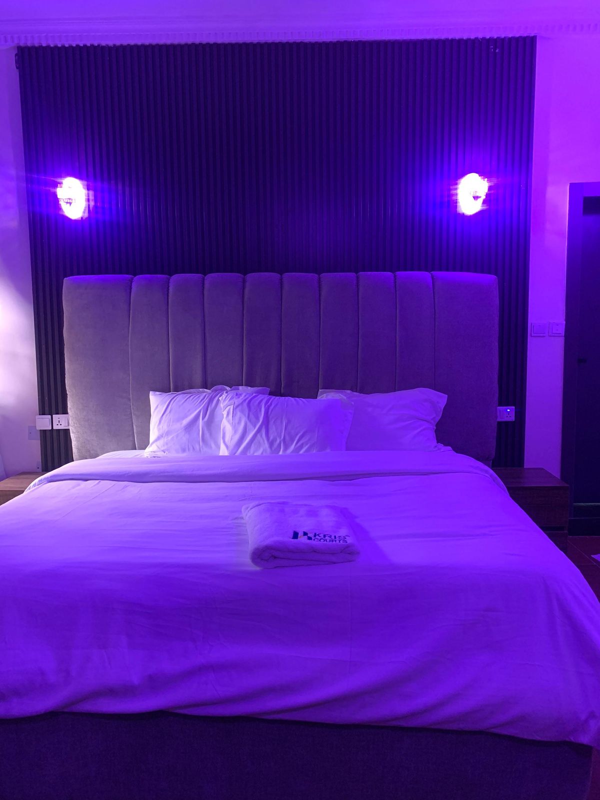 Deluxe — ₦45,000/night | GidiStay — 1 bed apartment in Bodija, Ibadan (additional view)