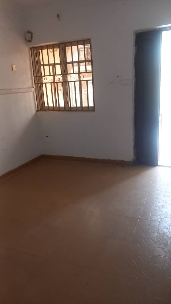 Two bedroom flat at Akilapa Estates — ₦600,000/year | GidiStay — 2 bed house in Akilapa estates, Ibadan (additional view)