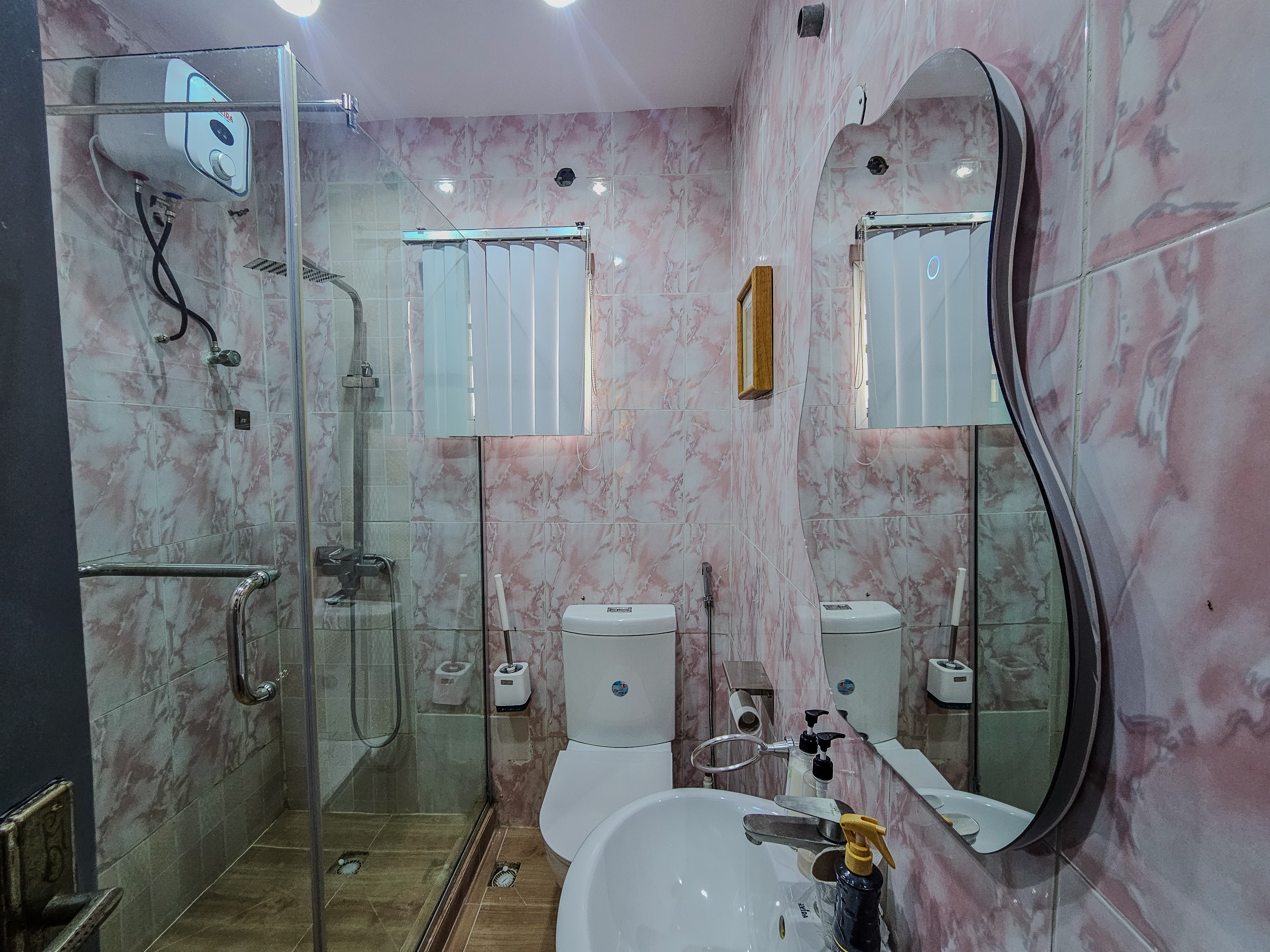 2 bedroom apartment in lekki — ₦145,000/night | GidiStay — 2 bed apartment in Lekki Phase 1, Lagos (interior)