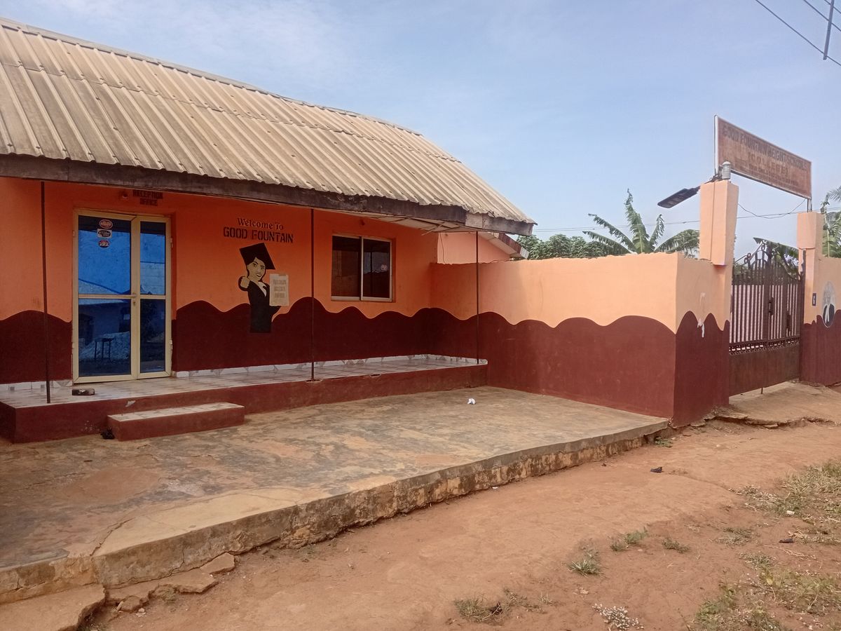 School Building — ₦25,000,000/year | GidiStay — 1 bed commercial in Badagry, Badagry (interior)