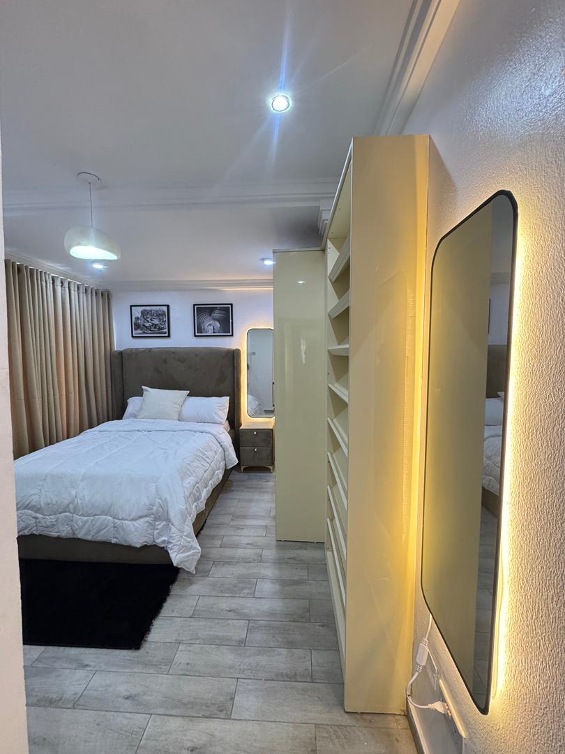 Shortlet 3-bedroom Bodija Ibadan — ₦250,000/night | GidiStay — 3 bed apartment in Bodija, Ibadan (additional view)