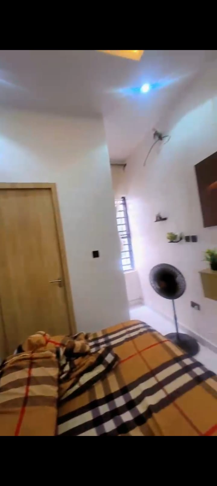 Furnished single rooms in shared apartments VGC — ₦2,000,000/year | GidiStay — 3 bed apartment in Lekki Phase 1, Lagos (main view)