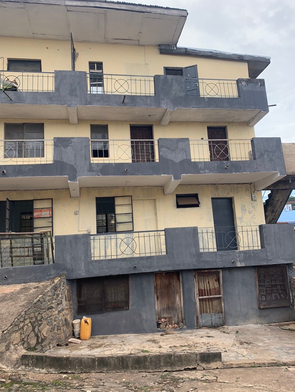 Combined 1-Story and 3-Story Buildings for Sale — ₦150,000,000 | GidiStay — 1 bed house in CIRCULAR ROAD IBADAN, Ibadan (bedroom view)