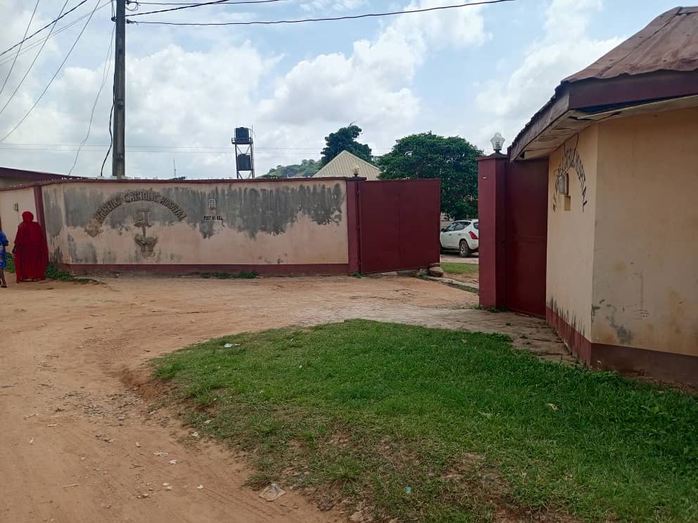 LAND FOR SALE - Podo, Ibadan — ₦60,000,000 | GidiStay — 1 bed land in Challenge, Ibadan (main view)