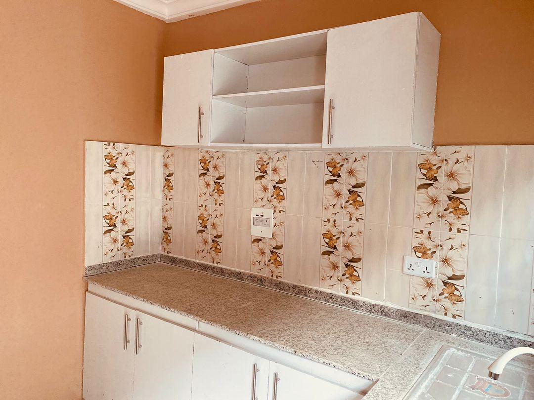 MODERNLY BUILT 2BEDROOM APARTMENT at elebu idi Ahun of Akala Express — ₦700,000/year | GidiStay — 2 bed apartment in Off akala express, Ibadan (main view)