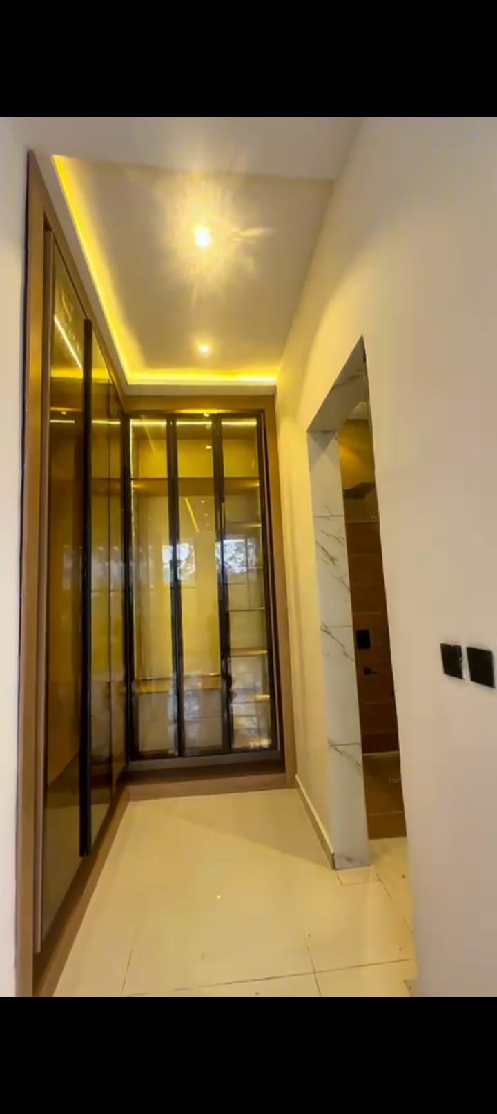 5 bedroom duplex — ₦450,000,000 | GidiStay — 5 bed duplex in Lekki Phase 2, Lagos (interior)