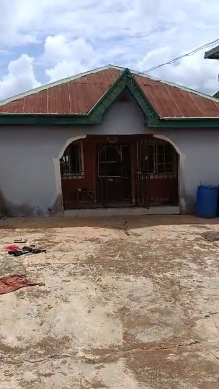 3 Bedroom flats with boys quater at Oko Afo Agbara Lagos — ₦15,000,000/year | GidiStay — 3 bed house in Badary Lagos, Lagos (main view)