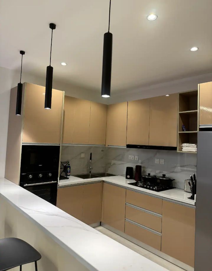 2-Bedroom Apartment in Lekki Phase 1 with Pool , 24/7 light & Security — ₦215,000/night | GidiStay — 2 bed apartment in Lekki Phase 1, Lagos (bedroom view)