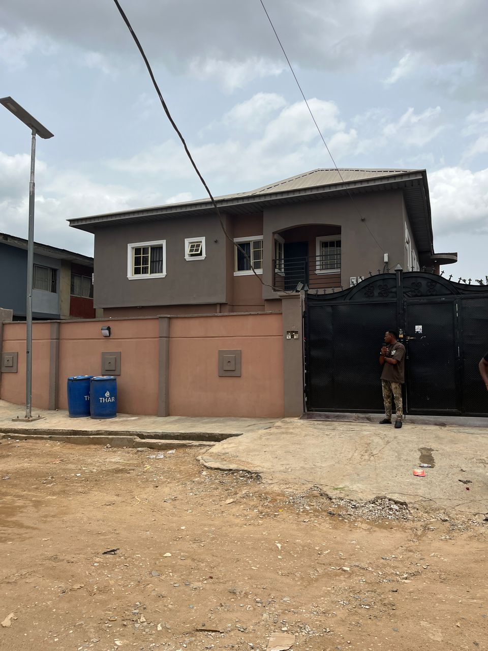 Newly renovated 3 bedroom flat for rent — ₦3,500,000/year | GidiStay — 3 bed  in  (main view)