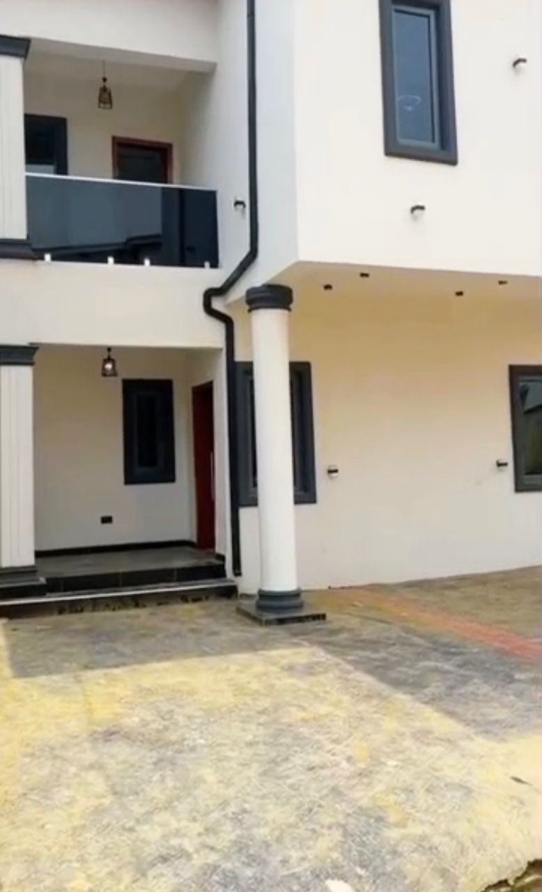 Executive 4 bedroom Duplex — ₦115,000,000 | GidiStay — 4 bed house in Ikeja, Lagos (main view)