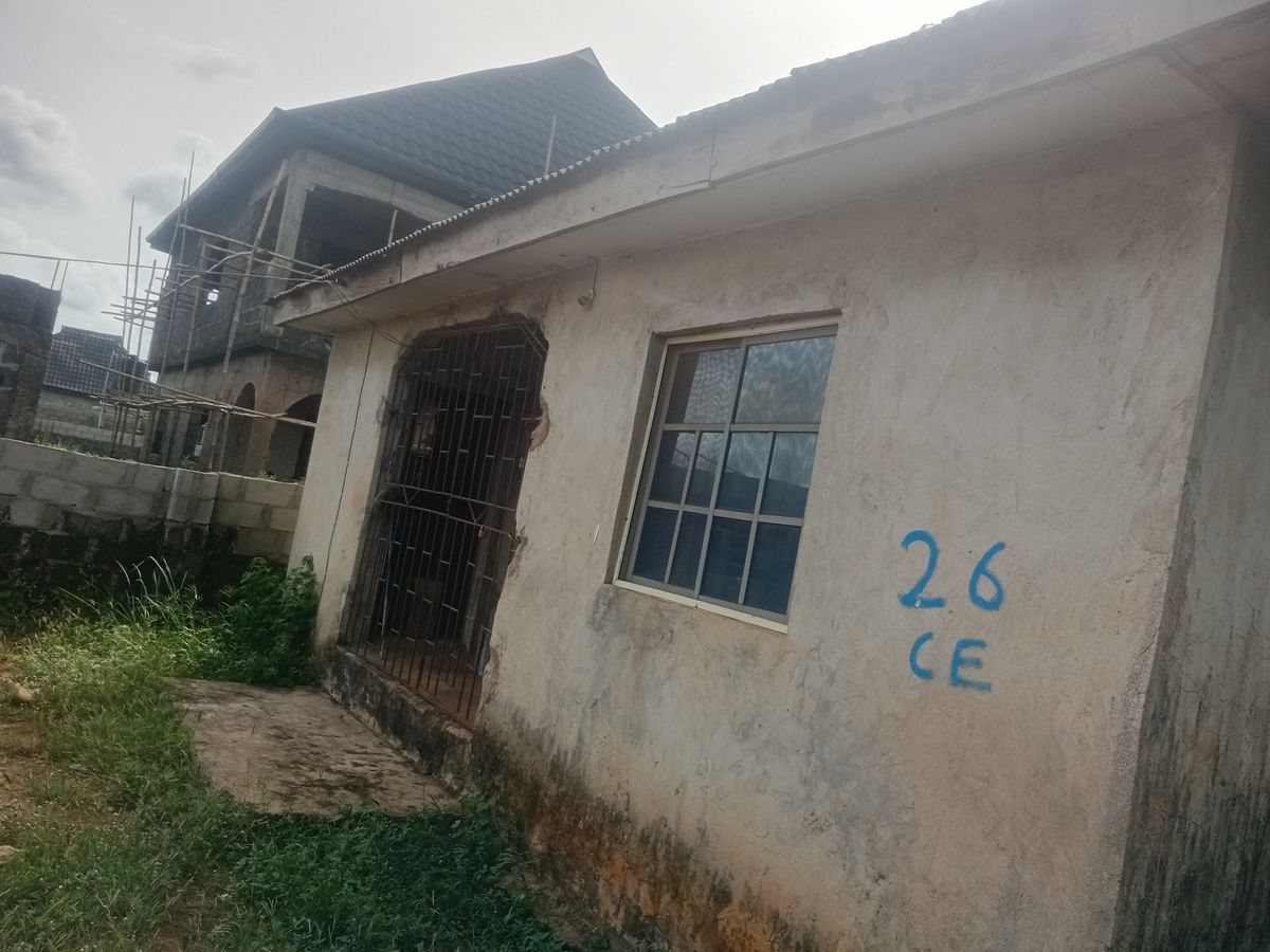 2-Bedroom House For Sale in Badagry, Lagos, Lagos — ₦10,000,000 | GidiStay — 2 bed house in Badagry, Lagos, Lagos (interior)