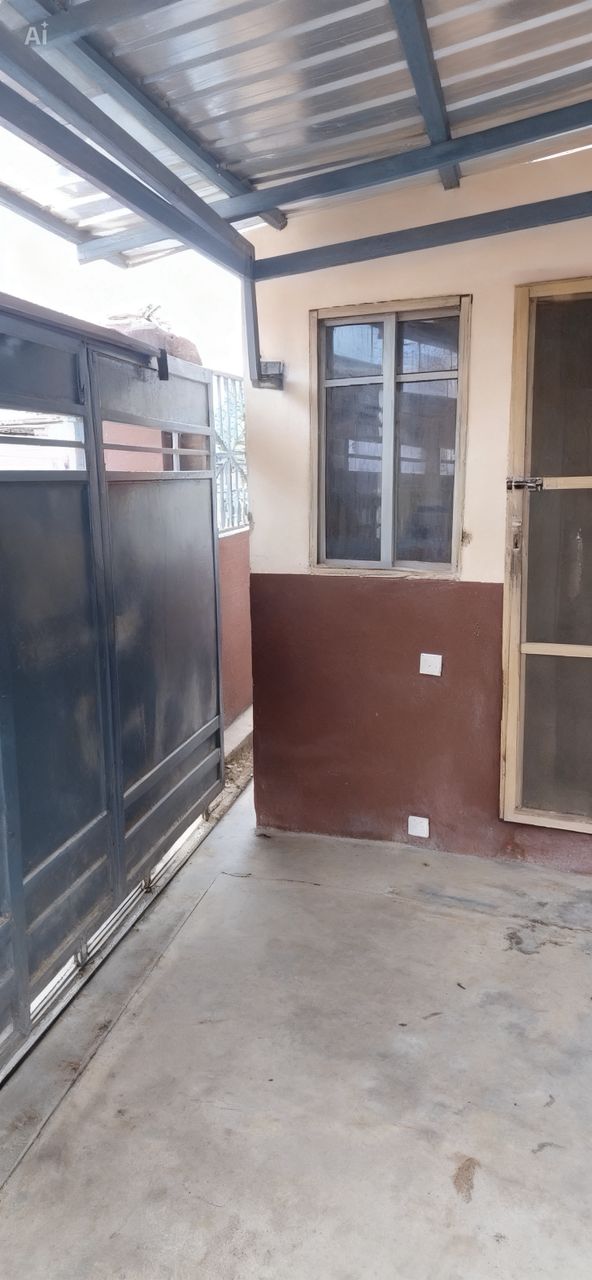 5 bedroom apartment In Ikeja — ₦7,000,000/year | GidiStay — 5 bed house in Ikeja, Lagos (interior)