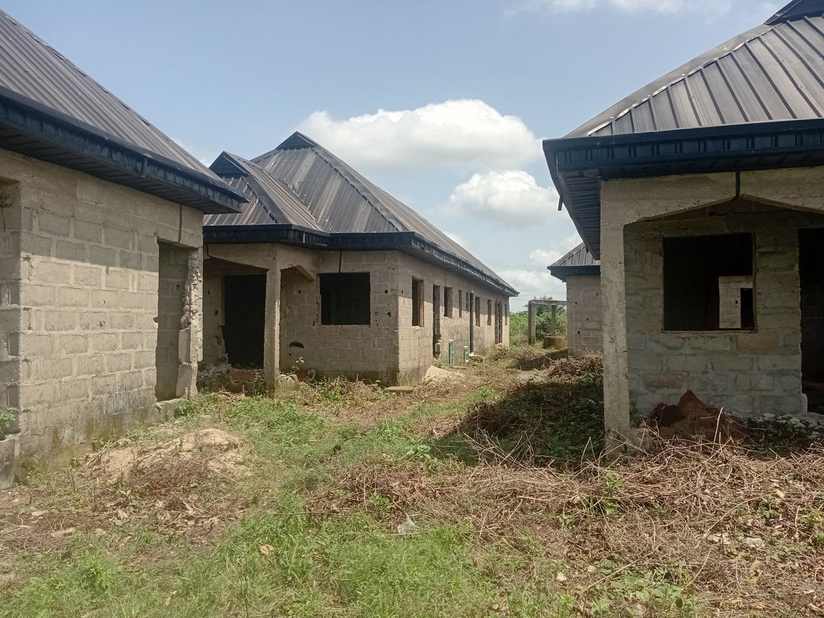 3-Bedroom House For Sale in Okanran Ado Odo Ota Ogun State, Ogun State — ₦10,000,000 | GidiStay — 3 bed house in Okanran Ado Odo Ota Ogun State, Ogun State (bedroom view)